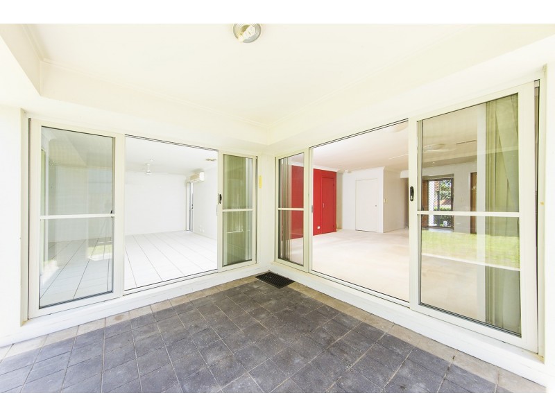 8 Tenterfield Street, Murarrie QLD 4172