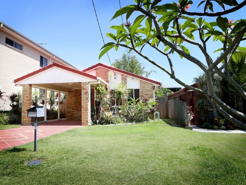 82 Armstrong Road, Cannon Hill QLD 4170