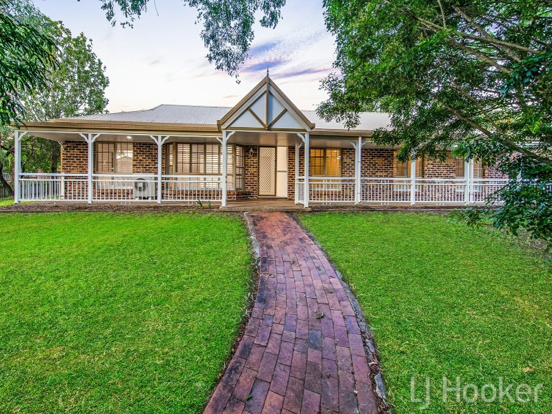 2 Pennant Place, Calamvale QLD 4116