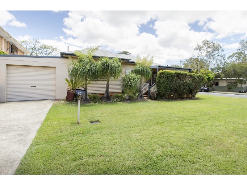 86 Gatling Road, Cannon Hill QLD 4170