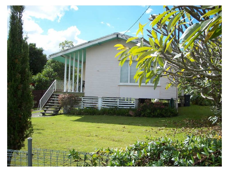 8 Edge Street, Murarrie QLD 4172