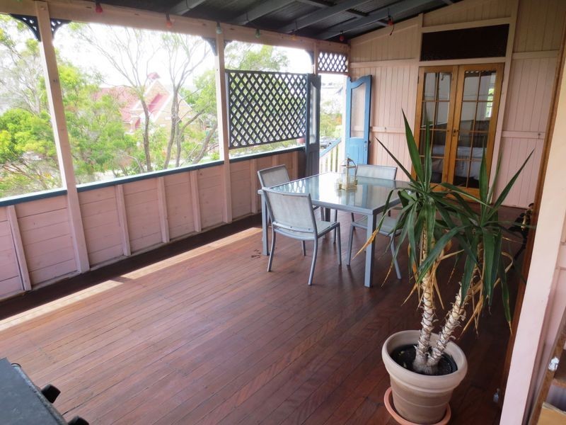 44 Thynne Road, Morningside QLD 4170