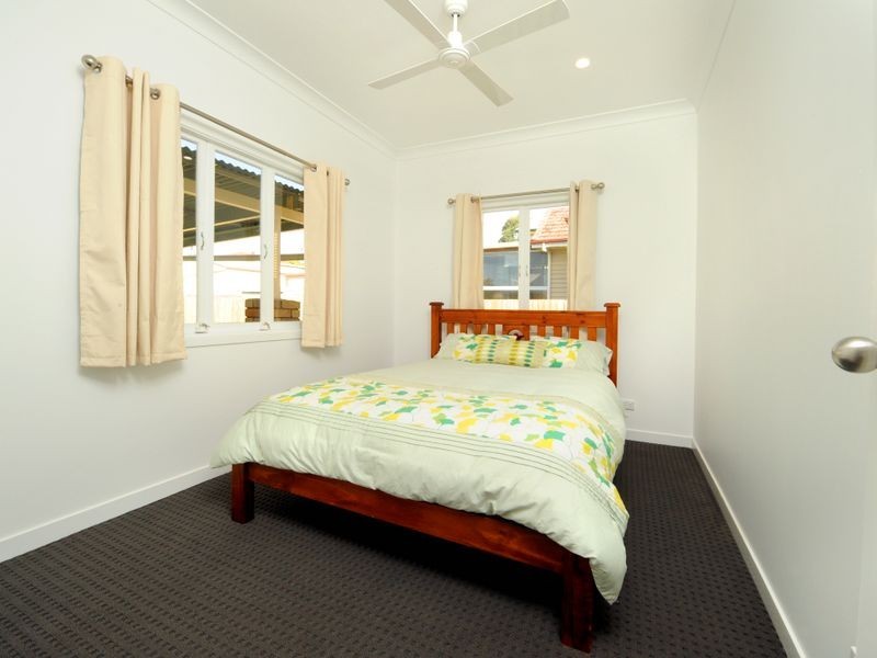 157 Dahlia Street, Cannon Hill QLD 4170