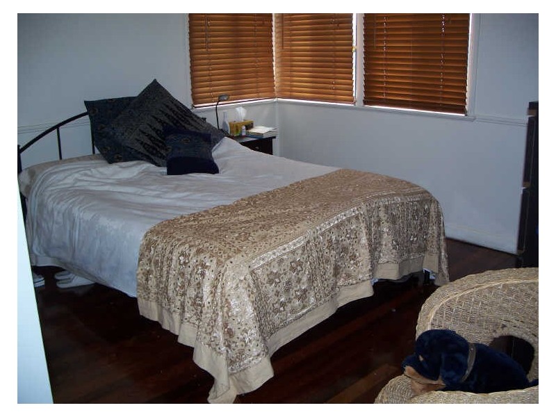 15 Mornington Crescent, Morningside QLD 4170