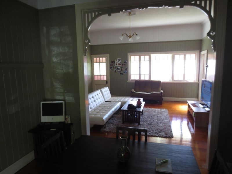 24 Dickson Street, Morningside QLD 4170