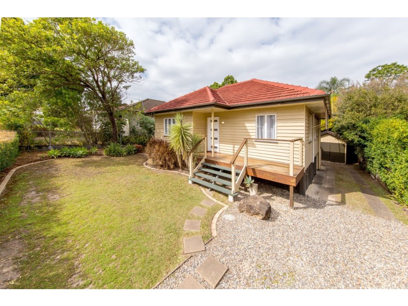 19 Goolara Street, Cannon Hill QLD 4170