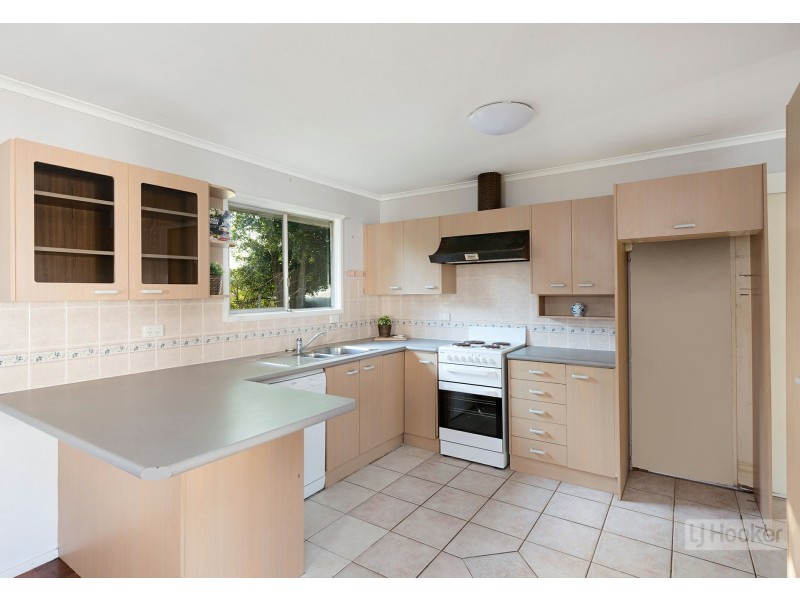 28 Meyrick Street, Cannon Hill QLD 4170