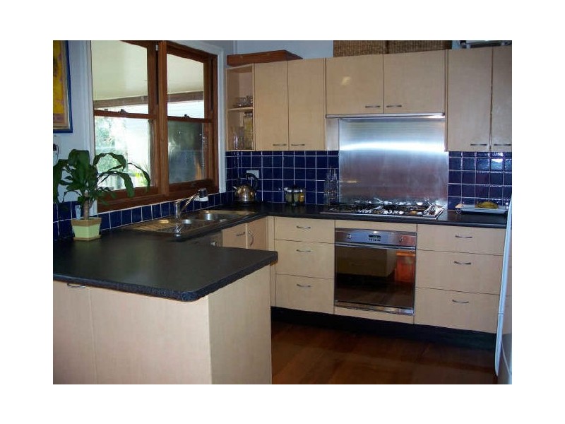 11 Lombard Street, Carina QLD 4152