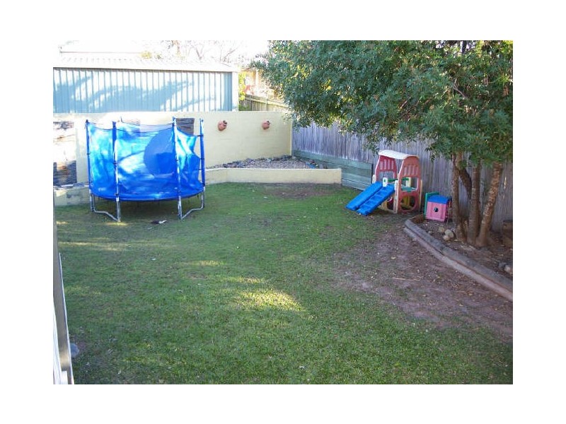 11 Lombard Street, Carina QLD 4152