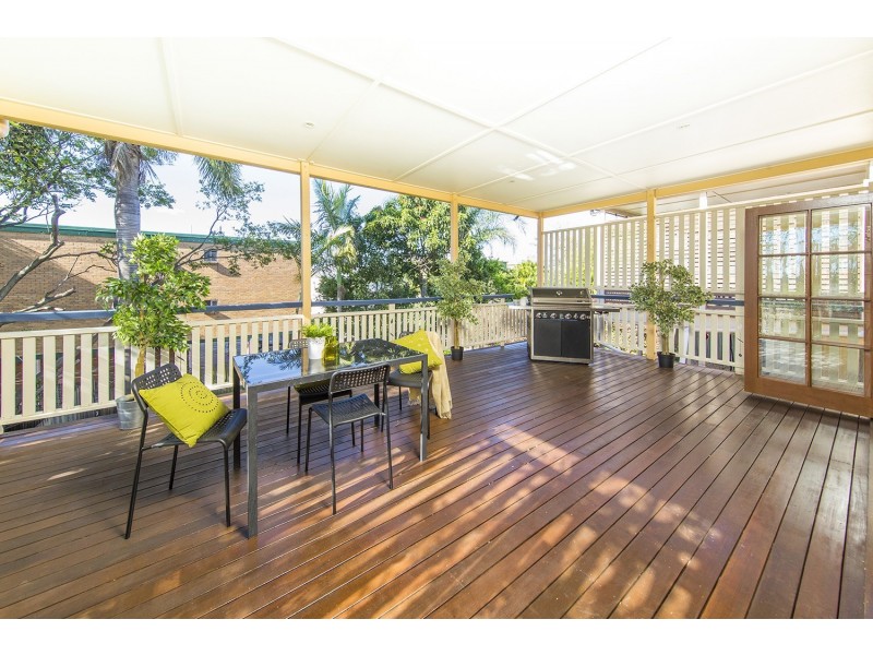 28 Redfern Street, Woolloongabba QLD 4102