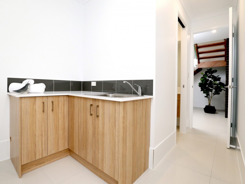 44 Keats Street, Cannon Hill QLD 4170