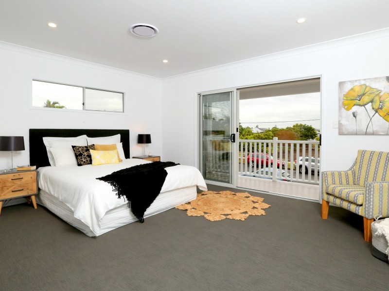 44 Keats Street, Cannon Hill QLD 4170