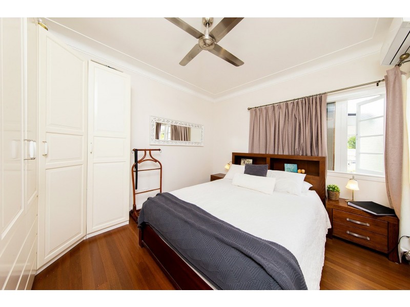 40 Edge Street, Murarrie QLD 4172