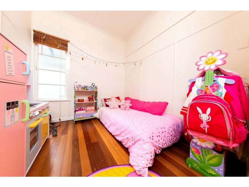 40 Edge Street, Murarrie QLD 4172