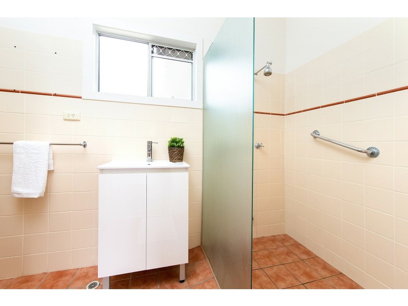 40 Edge Street, Murarrie QLD 4172