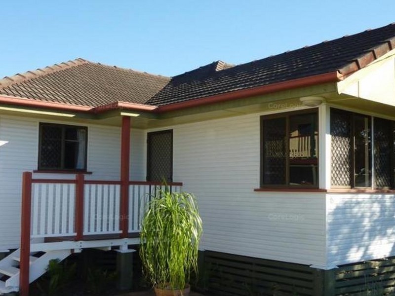 8 Meyrick Street, Cannon Hill QLD 4170