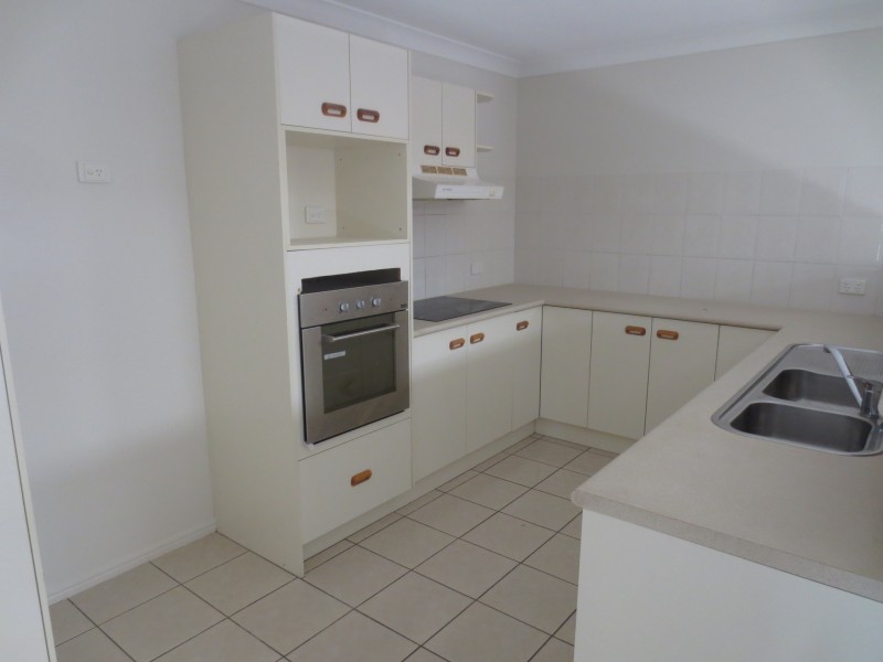 93 Ditton Road, Sunnybank Hills QLD 4109