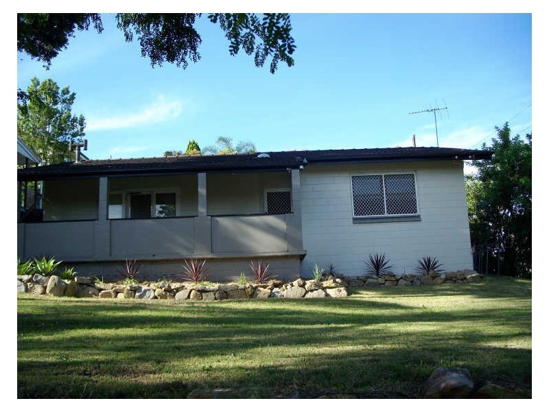 4 Gilwell Street, Carina QLD 4152