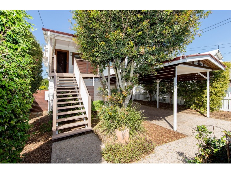 33 Grenade Street, Cannon Hill QLD 4170