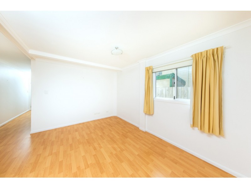 33 Grenade Street, Cannon Hill QLD 4170