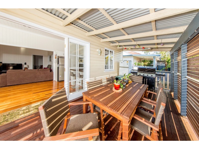 67 Gallipoli Road, Carina QLD 4152