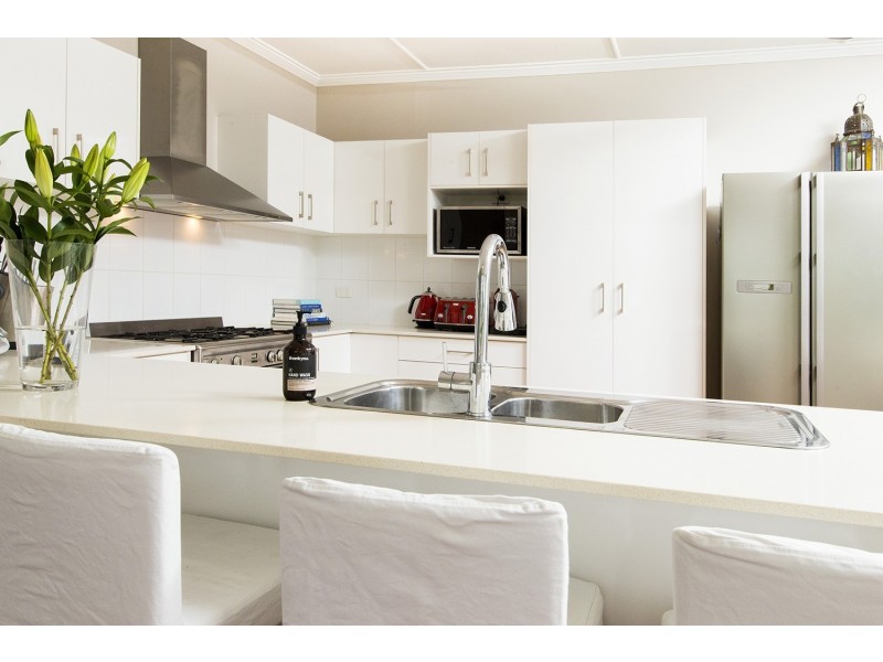 25 Walter Street, Murarrie QLD 4172