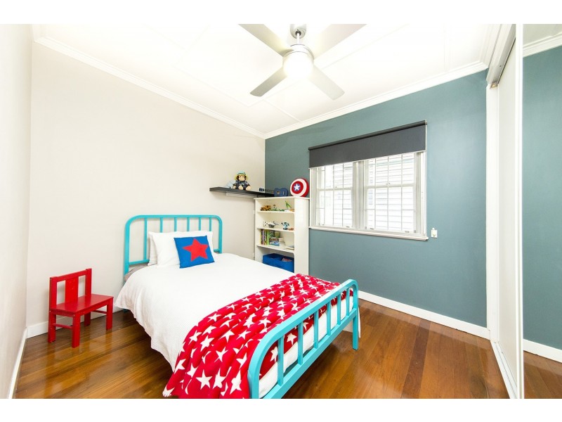 25 Walter Street, Murarrie QLD 4172