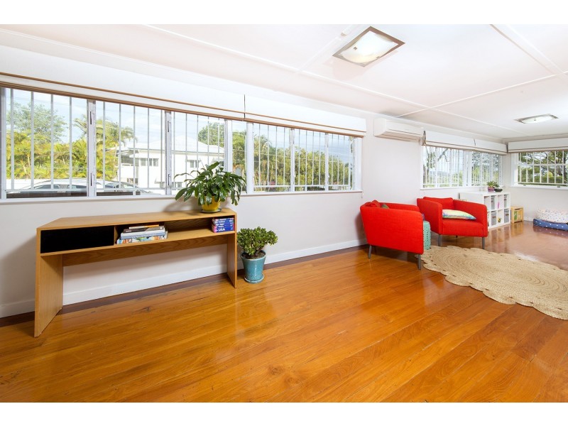 25 Walter Street, Murarrie QLD 4172