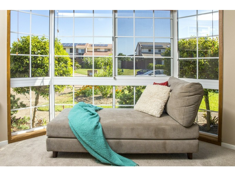 8 Sourris Court, Carina QLD 4152