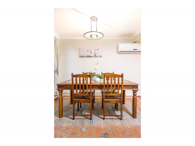 63 Jardine Drive, Springwood QLD 4127