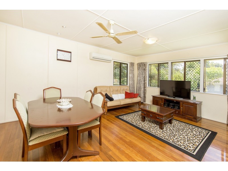 8 Meyrick Street, Cannon Hill QLD 4170