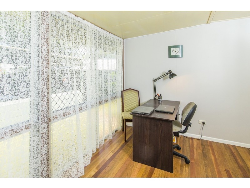 8 Meyrick Street, Cannon Hill QLD 4170