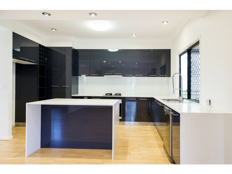 31 Moonie Avenue, Murarrie QLD 4172