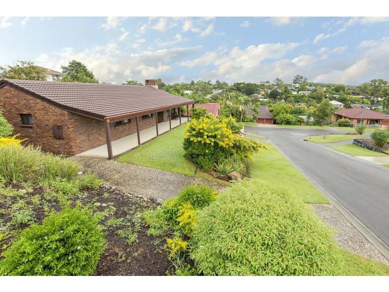 3 Sourris Court, Carina QLD 4152