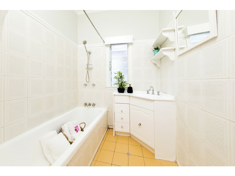 39 Invermore Street, Mount Gravatt East QLD 4122