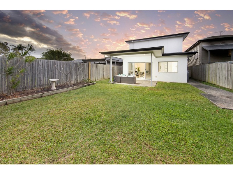 21 Grenade Street, Cannon Hill QLD 4170