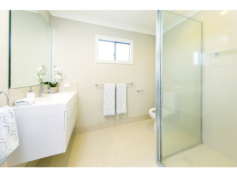21 Grenade Street, Cannon Hill QLD 4170