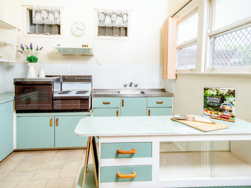 39 Dorothea Street, Cannon Hill QLD 4170