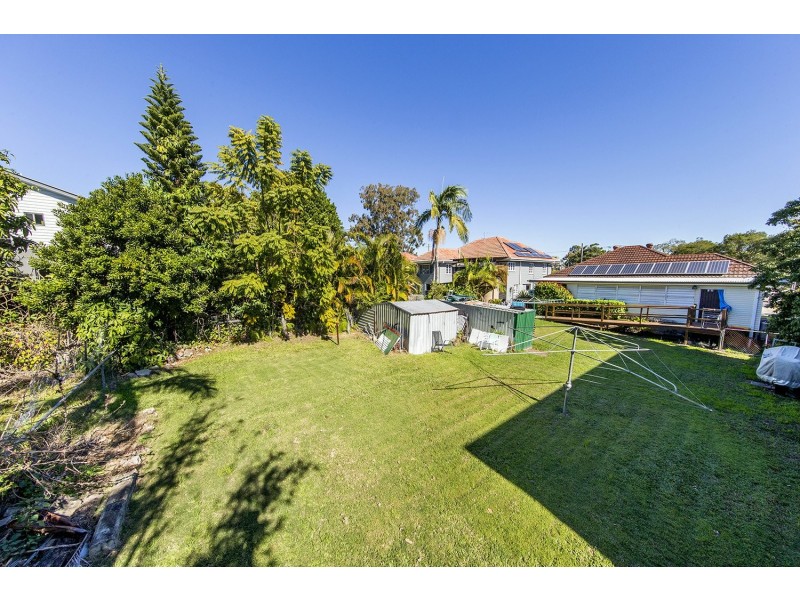 51 Pembroke Street, Carina QLD 4152