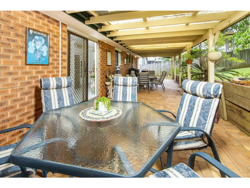 12 Little John Street, Daisy Hill QLD 4127