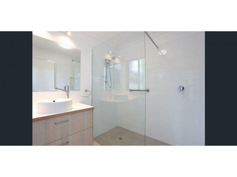 46 Imperial Avenue, Cannon Hill QLD 4170