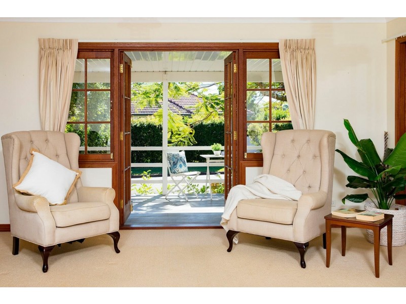 6 Chater Street, Carina QLD 4152