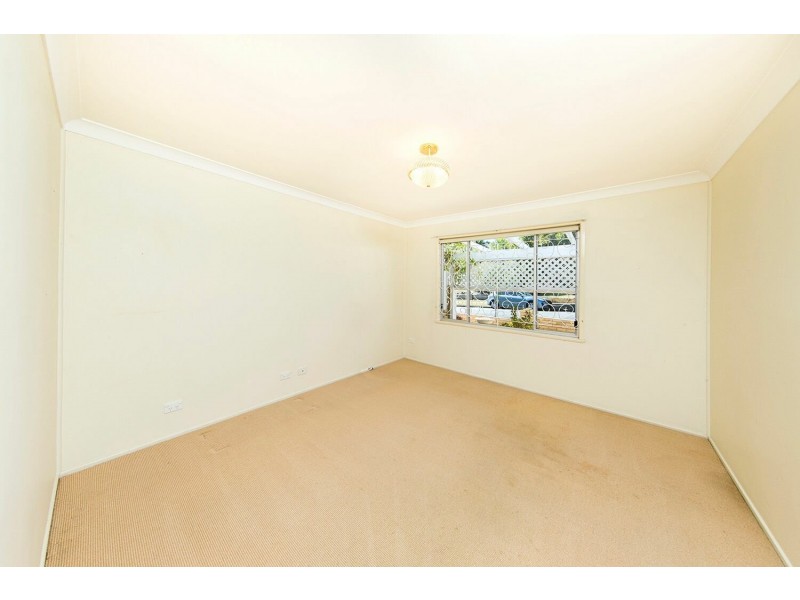 6 Chater Street, Carina QLD 4152