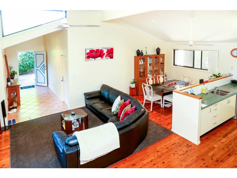 16 Redrock Street, Murarrie QLD 4172