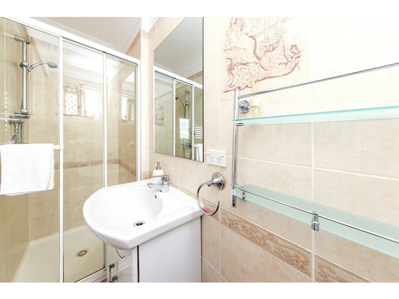 Unit 2/638 Old Cleveland Road, Camp Hill QLD 4152