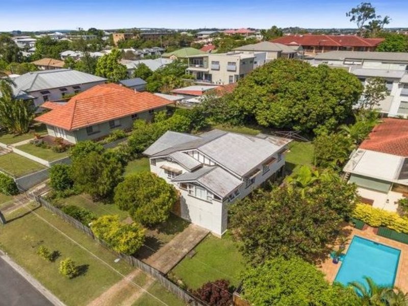 27 Carramar Street, Morningside QLD 4170