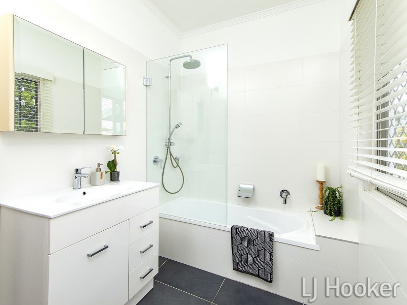 33 Herbert Street, Murarrie QLD 4172