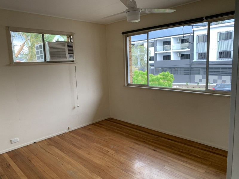 51 Ludwick Street, Cannon Hill QLD 4170