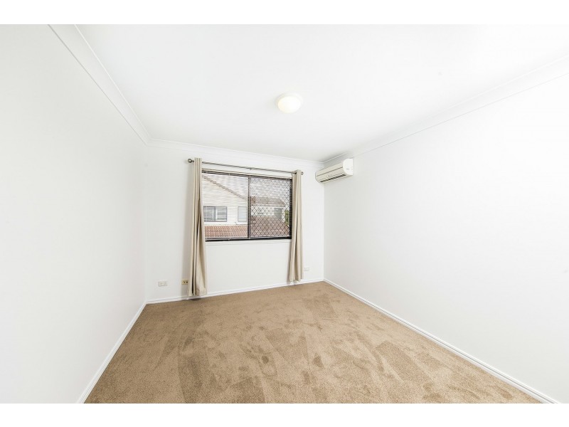 1/77 Bilyana Street, Balmoral QLD 4171
