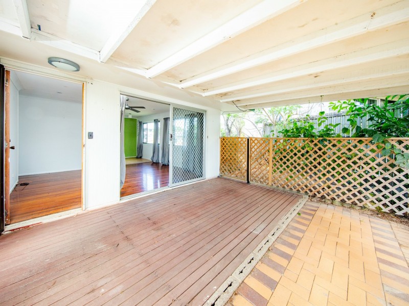 6 Leith Street, Carina QLD 4152